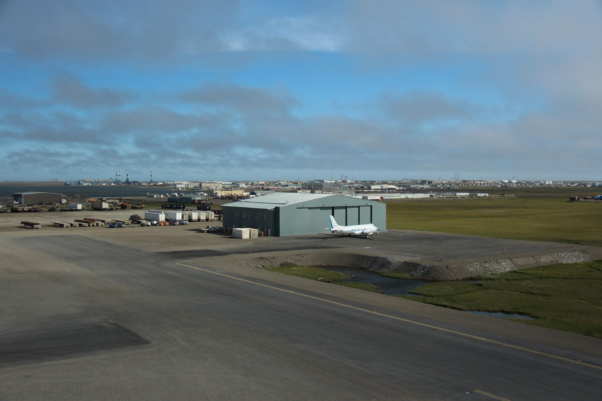 Deadhorse Aviation Center Hangar 2